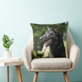 ジャーマン・シェパードのHeadshot 2 クッション (椅子)