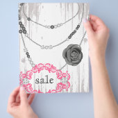 ジュエリー フライヤー ローズ ネックレス グレー ピンク (手)