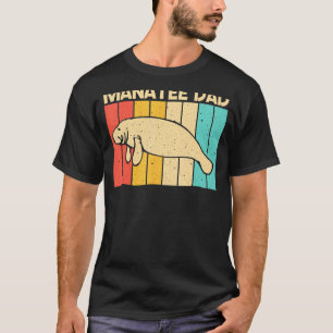 ジュゴンのパパ マナティー 男性 海の牛 水牛 かわいい Tシャツ