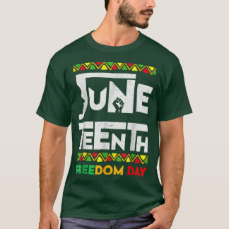 ジュネグ・アフリカ・アメリカン・フリーダム・デイ・ブラック・ホイスト Tシャツ