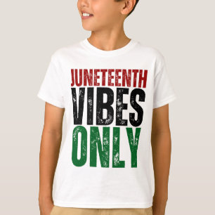 ジュネファービーズオンリーメラニンボーイズブラックガールズ Tシャツ