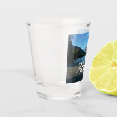 ジュノー・アラスカのメンデンホール湖 ショットグラス (左)