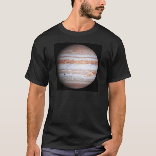 ジュピターCassiniの低空飛行NASAの高められたイメージ Tシャツ (正面)