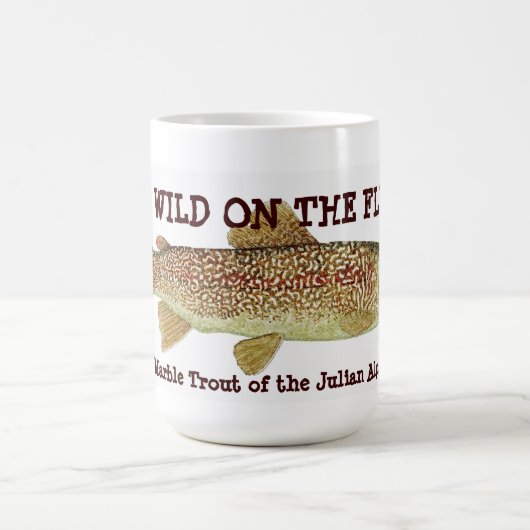 ジュリアンのアルプスの野生の忙しいのの大理石のマス コーヒーマグカップ (中央)