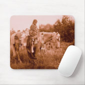 ジュリア-カラスの女性 マウスパッド (マウス)