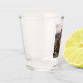 ジュリア・ギャザリング・バラ(美しい少女と花) ショットグラス (左)