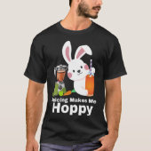 ジューシングは私にホッピーなバニーのウサギのジューサーのミキサー Tシャツ (正面)