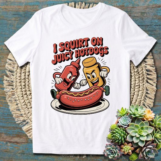 ジューシーおもしろいなホットドッグに飛び込む – 食べ物愛好家 Tシャツ