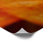 ジューシーでサクサクした黒いプレートのチップのクローズアップ。 ポスター (角)