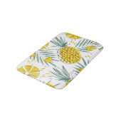 ジューシーなパイナップル:明るいヴィンテージパターン。 バスマット (アングル)