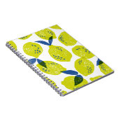 ジューシーなレモン：ヴィンテージのシームレスなパターン。 ノートブック (右側)