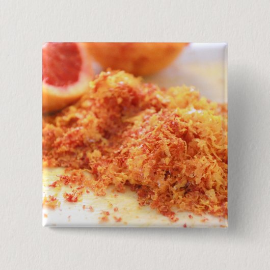 ジューシーな柑橘系の血オレンジと味 缶バッジ (正面)