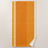 ジューシーな柑橘類オレンジのフルーツスライス色 ビーチタオル (正面)