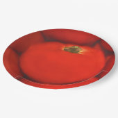 ジューシーな赤い自家栽培のガーデントマト ペーパープレート (アングル)