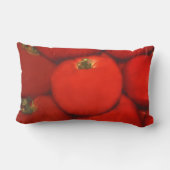 ジューシーな赤い自家栽培のガーデントマト ランバークッション (裏面)