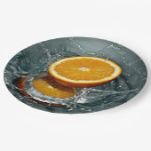 ジューシー前向きなビタミン気分のためのオレンジ ペーパープレート (アングル)