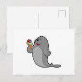 ジュースを飲むアザラシ ポストカード (正面/裏面)