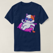 ジュースアニメが登場する枕にかわいい猫チル Tシャツ (デザイン正面)