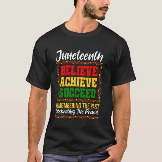 ジューンティーンス Believe Achieve Succeed 励ましのメッセージ F Tシャツ (正面)