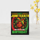 ジューン ティーンおめでとう、そして、実は今日は私の誕生日、19日です カード (黄色い花)