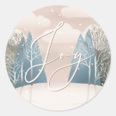 ジョイウィンターホリデー | 雪の居心地の良いウッドランドクリスマス ラウンドシール (正面)