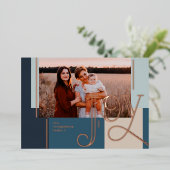 ジョイオーバーレイモダンブルーカラーブロックファミリーフォト 箔シーズンカード (立ち正面)