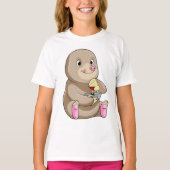 ジョイスティックを使用したゲーマーとしてのモグラ Tシャツ (正面)