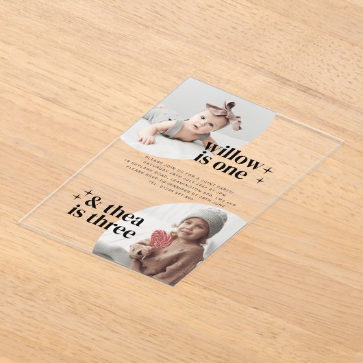 ジョイント誕生日招待状とアーチ アクリル招待状 (レイダウン)