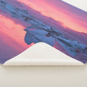 ジョクルサロン氷河ラグーン上空の夕日 シェルパブランケット (3/4)