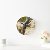 ジョシュアの木で黄色い背のとげのあるトカゲ ラウンド壁時計 (ホーム)