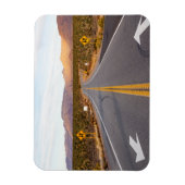 ジョシュアツリー国立公園を通る道路 マグネット (縦)