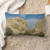 ジョシュア・ツリー国立公園のジャンボロック ランバークッション (ブランケット)