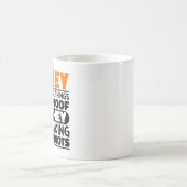 ジョッキー私は物事をジョッキーにおもしろい諺を作ろうとする コーヒーマグカップ (中央)