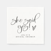 ジョリーミニマリスト彼女が言ったYesハートブライダルシャワー スタンダードカクテルナプキン (正面)