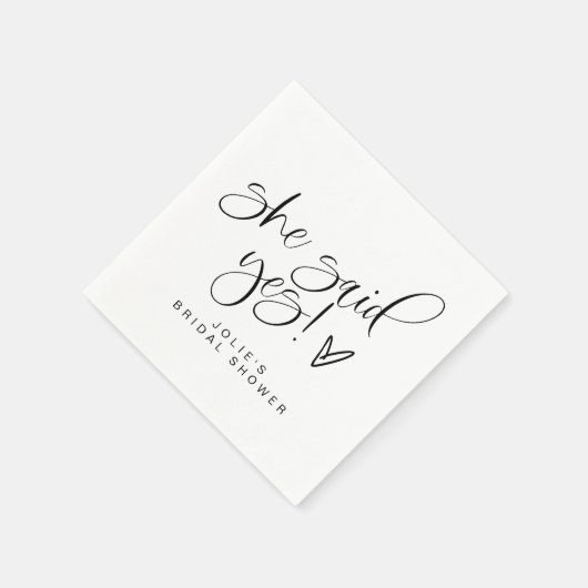 ジョリーミニマリスト彼女が言ったYesハートブライダルシャワー スタンダードカクテルナプキン (角)