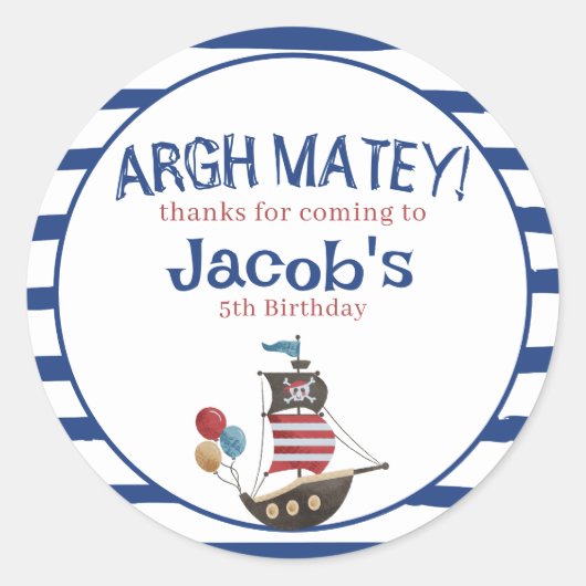 ジョリーロジャーパイレートバースデーパーティーのゲストの好意 ラウンドシール (正面)