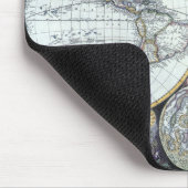 ジョン・セラーの海図帳「Atlas Maritimus」より、古地図の世界地図 マウスパッド (コーナー)