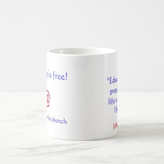 ジョン・デューイの引用文のマグ コーヒーマグカップ (中央)