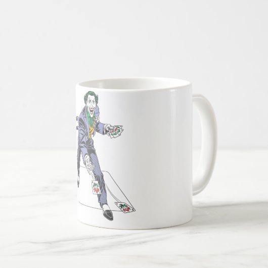 ジョーカーがカードを投げる コーヒーマグカップ (正面右)