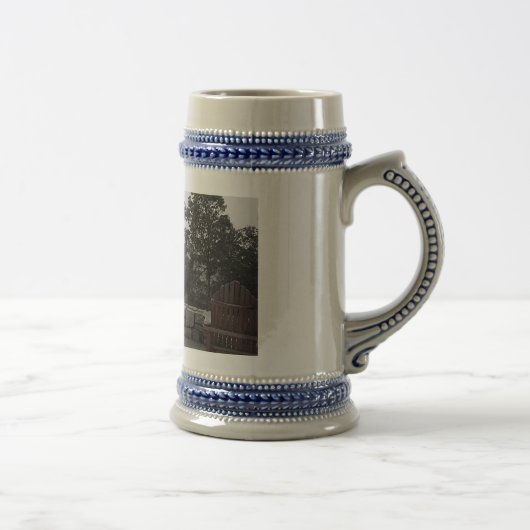 ジョージア山 ビールジョッキ (右)