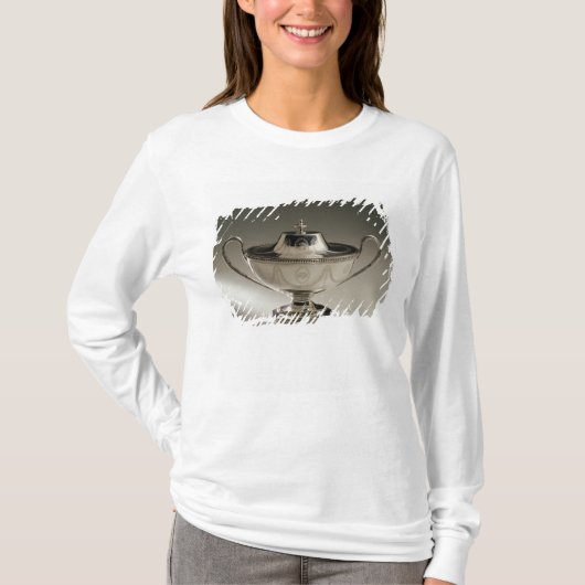ジョージ三世ソース深皿およびカバー Tシャツ (正面)
