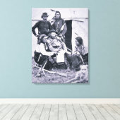 ジョージ・A・カスター将軍（1839年～76年）とインディアン キャンバスプリント (インサイチュ (ウッドフロア))