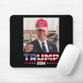 ジョーバイデン氏トランプ帽をかぶった マウスパッド (マウス)