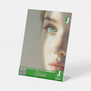 ジラナ 台座サイン