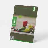 ジラナ 台座サイン (正面)