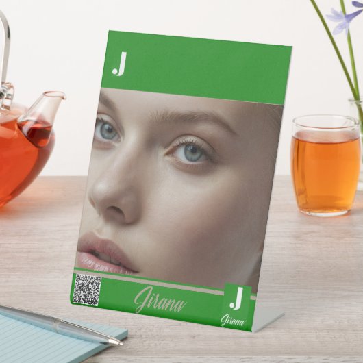 ジラナ 台座サイン (インサイチュ)