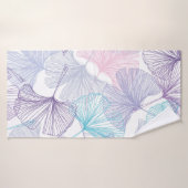 ジンコ・ビロバのシームレスな背景パターン。パープル, バスタオル (バスタオル)