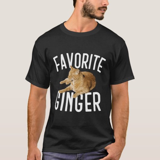 ジンジャーお気に入りのタビー猫好きグラフィックギフト Tシャツ (正面)