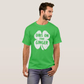 ジンジャーを飲みながらのお酒St patricks dayギフトW Tシャツ (正面フル)