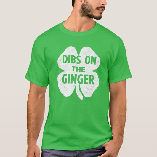 ジンジャーを飲みながらのお酒St patricks dayギフトW Tシャツ (正面)